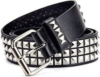 Ceinture tendance en similicuir noir cloutée, 3 rangées de clous pyramidaux, boucle à rouleaux argentée, style punk rock pour festival de musique