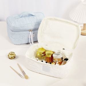 Estuche para cosméticos de maquillaje poliéster nube reutilizable almacenamiento de gran capacidad al por mayor bolsa súper suave colores caramelo diseño personalizado cremallera - Product Image 1