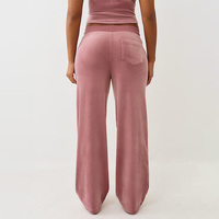 Fabricant OEM Logo personnalisé Ensemble de survêtement en velours pour femmes Ensemble deux pièces avec bordure en fausse fourrure et sweat à capuche zippé et pantalon de survêtement avec strass