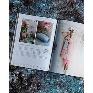 Livre de couture créative Tilda, Sew Pretty Homestyle pour enfants et bébés, fabriqué en papier durable 0g - Product Image 2