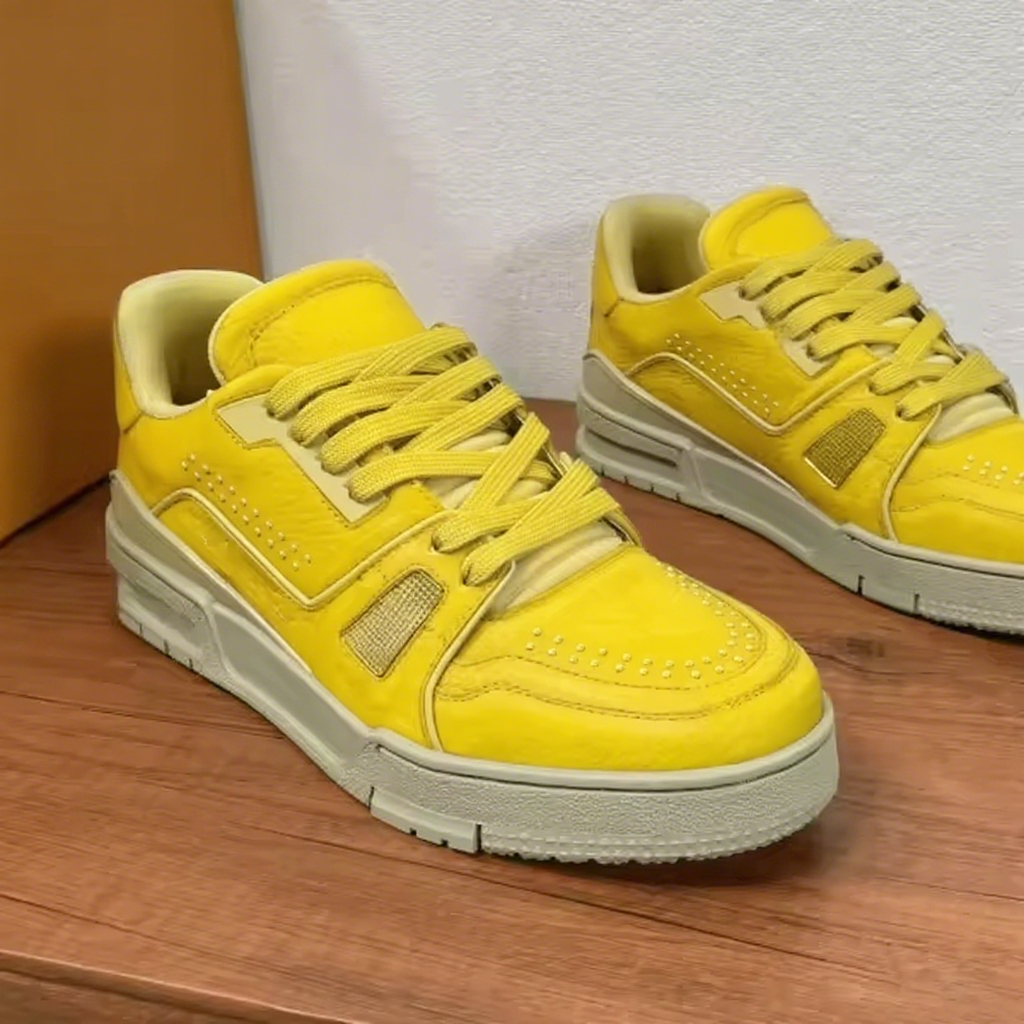 สีเหลือง