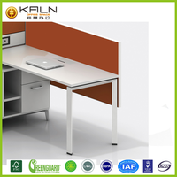 Station de travail cubique multifonctionnelle à 2 places avec armoire supérieure, mobilier de bureau commercial moderne en métal