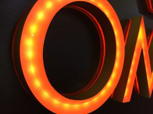 Tùy chỉnh thép không gỉ kim loại bảng chữ cái marquee dấu hiệu không thấm nước ngoài trời trang trí đám cưới chiếu sáng Globe chữ cái dấu hiệu điện tử - Product Image 6