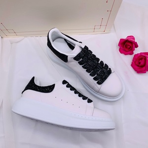 Luxurious high-quality custom-made flat board <b>shoes</b> for daily wear, office and casual occasions, with anti-slip properties. - Product Image 2