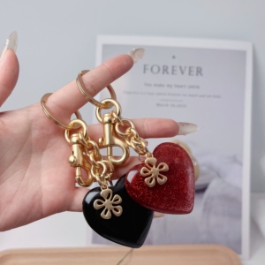 High Quality 3D Heart Shaped Crystal Keychain love Metal Keychain Suitable for Women's <b>Bag</b> Pendant Creative <b>Bag</b> Charms - Product Image 3