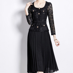 Abiti da Donna di Alta Classe con Ricami Elaborati, Bottoni Metallici, Collo Quadrato, Inserti in Pizzo e Pieghe alla Moda - Product Image 3