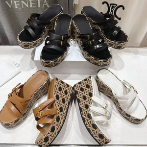 Zapatos de tacón alto bordados para mujer, talla grande 45, sandalias de cuña con plataforma gruesa, punta abierta, estilo mule, con cinturón y hebillas metálicas. - Product Image 4