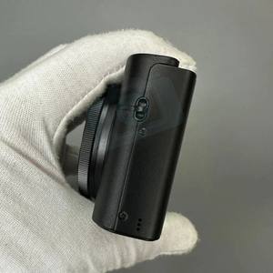 <span class=keywords><strong>Appareil</strong></span> <span class=keywords><strong>photo</strong></span> numérique sans miroir HFT Professional Cyber-Shot <span class=keywords><strong>DSC</strong></span>-RX100, capteur CMOS plein format, zoom optique 7,1x-16x, écran HD 3,0 pouces, Full HD - Product Image 4