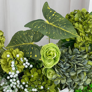 Hydrangeas artificiels réalistes et luxurieux, lys blancs et gypsophile en soie pour décorations de mariages et de lieux scolaires - Product Image 3