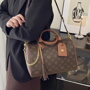 High quality womens leather crossbody <b>bag</b> luxury designer <b>bag</b> large capacity ladies <b>tote</b> <b>bag</b> stylish new handbags - Product Image 3