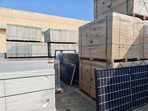 Chine 50% de réduction sur le prix Jinko Ja <span class=keywords><strong>Longi</strong></span> a utilisé des panneaux solaires mono <span class=keywords><strong>410</strong></span>-710W panneaux solaires à livraison rapide - Product Image 3