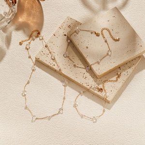 Chaîne de cheville en cuivre plaqué <span class=keywords><strong>or</strong></span> 18 carats pour <span class=keywords><strong>femme</strong></span>, avec zircon, papillon et perle, réglable, style bohème, bijou de <span class=keywords><strong>pied</strong></span> pour les vacances - Product Image 6