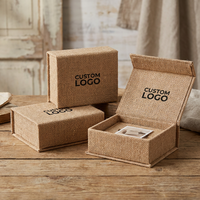 Boîte cadeau en carton magnétique de luxe personnalisée pour hommes - Emballage auto-assemblant recyclable, finition mate, finition pailletée, personnalisable