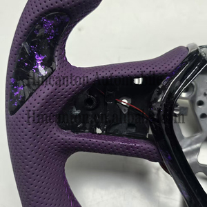 Volante de Cuero Perforado de Fibra de Carbono de Alta Calidad al por Mayor, Nuevos Productos para Volante de Auto Infiniti Q50 - Product Image 2