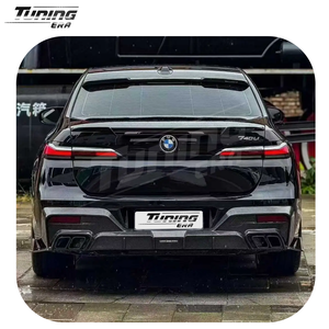 Kit de Carrocería de Fibra de Carbono Estilo M para BMW Serie 7 G70, Alerón Delantero, Difusor Trasero, Faldones Laterales, Cubiertas de Espejos y Molduras - Product Image 6