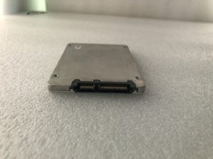 <span class=keywords><strong>Intel</strong></span> SATA 2.5 Inch Nội Bộ Ổ Đĩa Trạng Thái Rắn DC S3710 Loạt 200G Cho Lưu Trữ Di Động Máy Chủ Máy Tính Để Bàn-Kim Loại Nhựa - Product Image 3