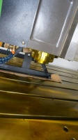 Centre d'usinage vertical haute performance GMB2519, grande fraiseuse à portique CNC pour la production de moules et matrices de précision