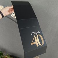 Boîte rigide noire à fermeture magnétique 20x18x8cm, personnalisable avec finition brillante/mate, logo personnalisé accepté pour les cadeaux d'anniversaire et de mariage