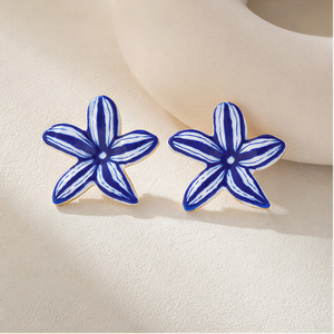 Mchic 5897 Exquisite <strong>Blue</strong> White Striped Stainless Steel <strong>Earrings</strong> Enamel 18K Gold Plated Metal Ear <strong>Stud</strong> <strong>Earrings</strong> - Product Image 4