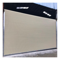 Porte à volet enroulable en acier industriel moderne et coupe-vent avec palan à chaîne Surface finie Méthode d'ouverture par poussée et traction