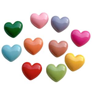 Nuovi Charm in Resina Fai-da-Te <span class=keywords><strong>per</strong></span> Decorazione Cover Telefono, <span class=keywords><strong>Orecchini</strong></span>, Accessori <span class=keywords><strong>per</strong></span> Capelli, Cuori Colorati Glitterati <span class=keywords><strong>per</strong></span> Scarpe - Product Image 2