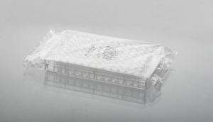 Plaques de culture cellulaire multi-puits profondes, stériles et transparentes de qualité supérieure, à fond en U, 96 puits avec couvercle - Product Image 6