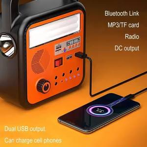Banque de puissance de charge solaire Shingel 8000 Mah avec récepteur radio FM éclairage torche LED et prise de <span class=keywords><strong>carte</strong></span> USB/TF pour les situations d'urgence - Product Image 3