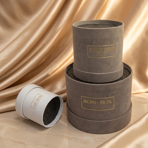 Lussuosa <span class=keywords><strong>Scatola</strong></span> Regalo Rotonda in Velluto e Tubo di Carta Personalizzata con Coperchio, Marca OEM del Guangdong - Product Image 1