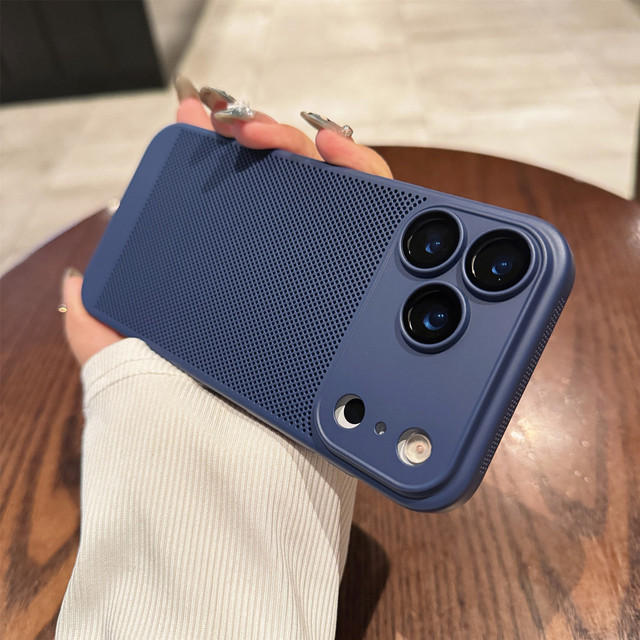 Good Quality Mesh Breathable Heat Dissipation Plain Cover for iPhone 17 Full Coverage Lens Film Skin Feel Mobile Phone Case