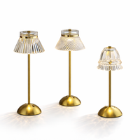Lampe de table en cristal à piles, ambiance chaleureuse, en résine, pour chambre à coucher, restaurant, avec cordon de charge USB rétro en métal LED de haute qualité