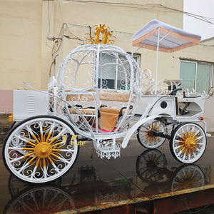 Chariot de princesse de luxe pour mariage, chariot citrouille romantique et élégant pour la visite des sites, chariot citrouille traîné par des chevaux de Cendrillon - Product Image 6