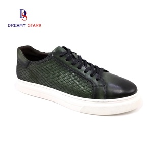 Chaussures pour hommes en cuir faites à la main, originales, personnalisées, en gros, nouvelle collection quatre saisons, baskets tendance à bout rond, pour loisirs - Product Image 3