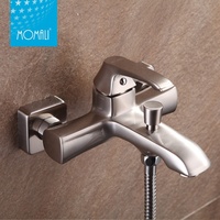 Robinet mélangeur mural pour baignoire Momali, qualité supérieure, finition brossée, en laiton, pour salle de bain, vente en gros usine