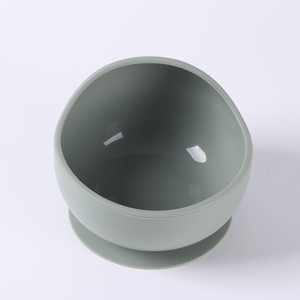 Tazón de silicona con forma de corazón para alimentación de bebés, con base de succión, sin BPA, boca ancha, para platos de niños de 0 a 12 meses - Product Image 3