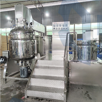 Crème pour le visage pommade faisant la Machine réservoir de mélangeur homogène sous vide ascenseur hydraulique équipement de mélange émulsifiant