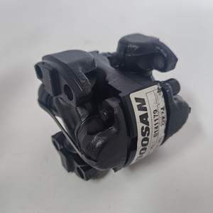 Junta Universal Doosan Daewoo D10141179, Diámetro de 50 mm, Estructura Doble, Acero al Carbono, Pieza de Transmisión para Montacargas Diésel - Product Image 3