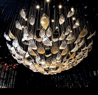 Lustre de hall d'hôtel personnalisé Design nordique moderne en forme de coquille lampe suspendue en verre Villa Restaurant partie de lumière d'escalier