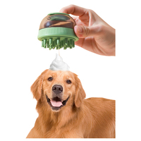 Brosse de massage douce pour chiens et chats, accessoires de toilettage pour animaux, brosse de bain et de douche avec distributeur de shampoing, brosse de toilettage pour poils, peigne de toilettage pour animaux