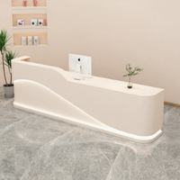 Comptoir de réception moderne incurvé avec éclairage LED blanc pour salon de beauté, bureau, hôtel, spa, hall d'entrée
