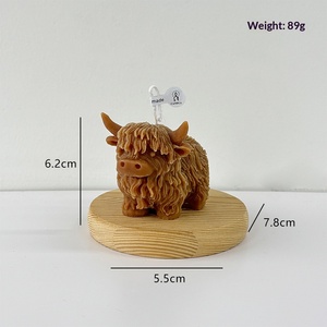 เทียนหอมรูปวัวไฮแลนด์ เทียนอโรมาเธอราพีแบบเทด้วยมือสำหรับตกแต่งบ้าน - Product Image 6