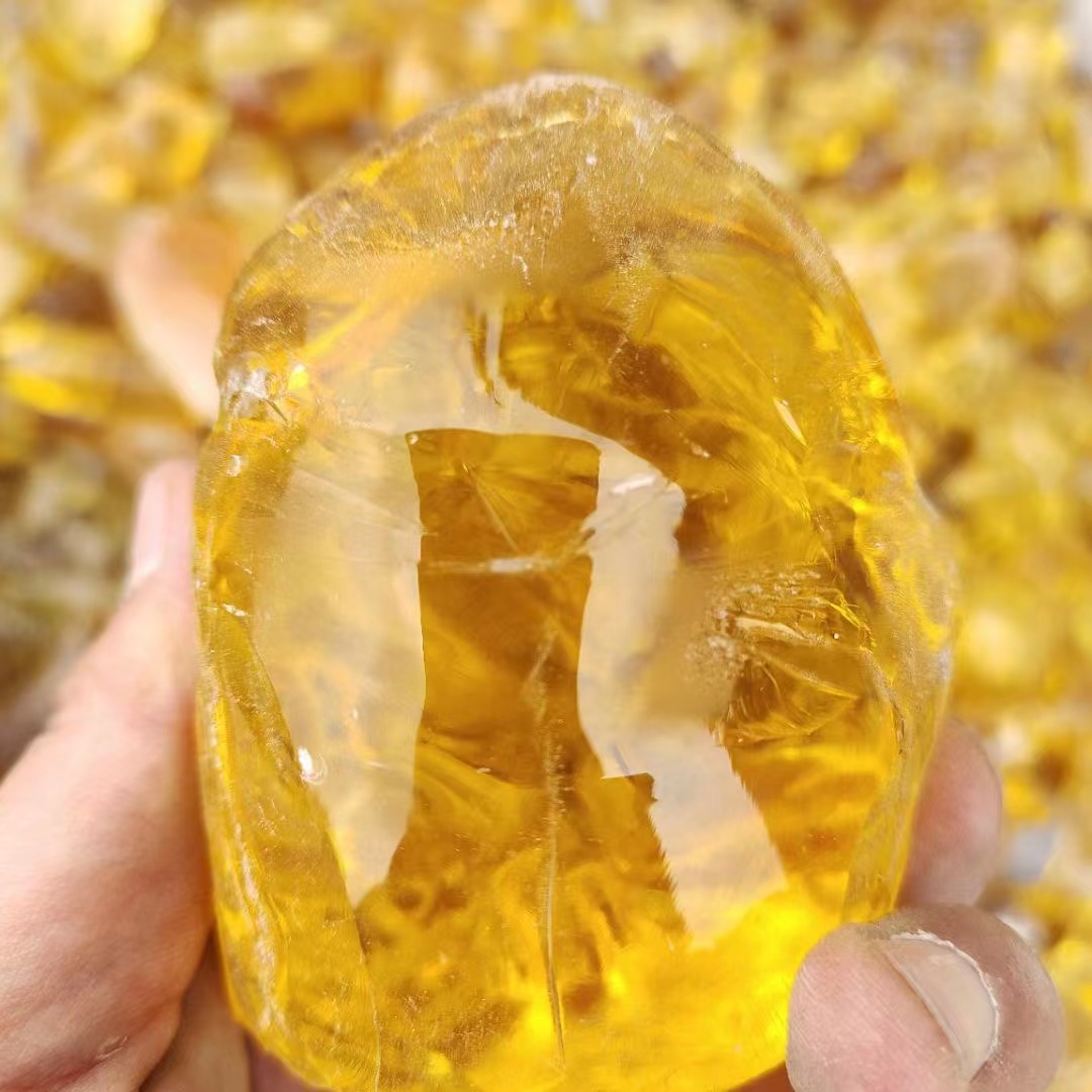 Jaune