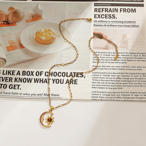 Collar con Colgante de Estrella y Luna, Chapado en Oro de 18k, con Circonita Roja, Regalo, Joyería de Moda - Product Image 3