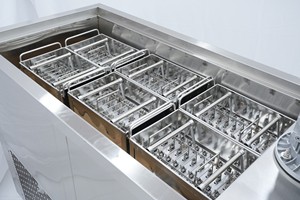 เครื่องทำไอศกรีมแท่งแบบอัตโนมัติ รุ่น Commercial Mini 1 Mold ทำจากสแตนเลส เหมาะสำหรับธุรกิจขนาดเล็ก - Product Image 2