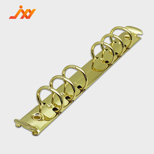 Tira <span class=keywords><strong>de</strong></span> carpeta <span class=keywords><strong>de</strong></span> 6 anillas dorada: Accesorio <span class=keywords><strong>de</strong></span> metal <span class=keywords><strong>para</strong></span> carpetas <span class=keywords><strong>de</strong></span> archivos Hardware Clip <span class=keywords><strong>de</strong></span> papelería Sujetador <span class=keywords><strong>de</strong></span> anillo <span class=keywords><strong>de</strong></span> almacenamiento <span class=keywords><strong>de</strong></span> <span class=keywords><strong>oficina</strong></span> - Product Image 1