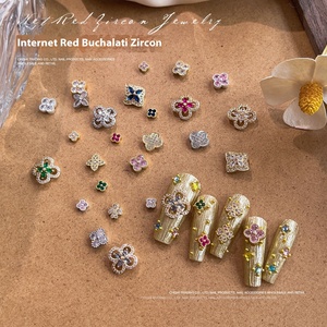 Nuevos Accesorios de Manicura de Lujo con Diamantes en Forma de Trébol de Cuatro Hojas, Pequeños Adornos Decorativos para Uñas, Piedras de Imitación al por Mayor, Estéreo, de la Suerte - Product Image 3