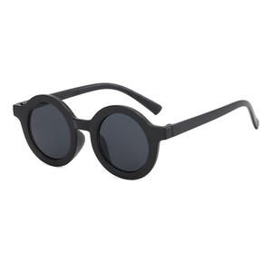 Lunettes de soleil en gros pour enfants, motif ours de dessin animé, multicolores, accessoires d'été, pour le voyage - Product Image 5