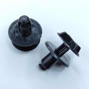 Rivets en nylon à enfoncer, tête à bride de 9 mm de diamètre, pour garniture de panneau Land Rover - Product Image 3