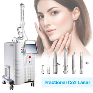 最新のCo2レーザー皮膚若返りケロイドスカー除去Co2レーザーフラクショナルストレッチマーク除去機 - Product Image 2