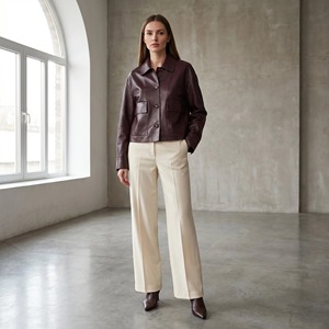Giacca da <span class=keywords><strong>donna</strong></span> vintage in pelle di pecora <span class=keywords><strong>cerata</strong></span> rosso vino, modello ampio con risvolto a camicia, spalle scese, taglio corto, stile retrò, per il commuting - Product Image 1