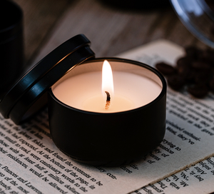 Velas aromáticas de cera de soja negra de lujo en tarros de Metal etiqueta privada personalizada mejor juego de regalo - Product Image 1